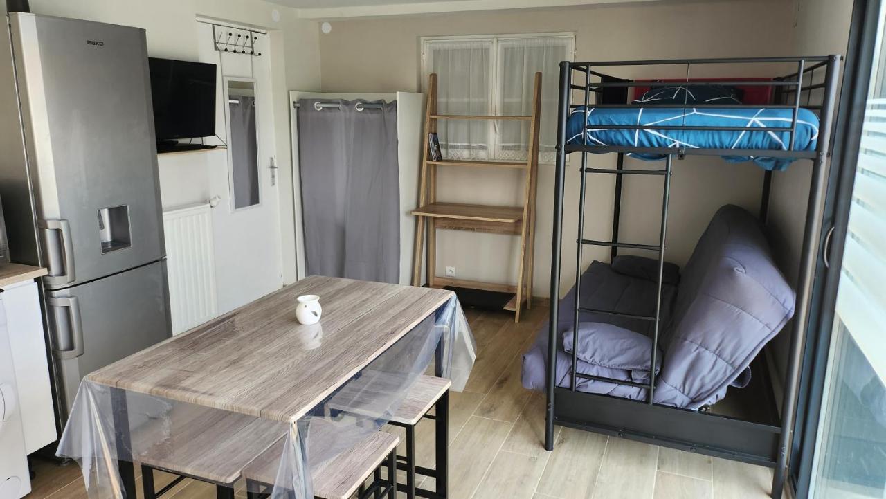 Appartement Studio 3 Personnes Avec Piscine à Sainte-Soulle Extérieur photo
